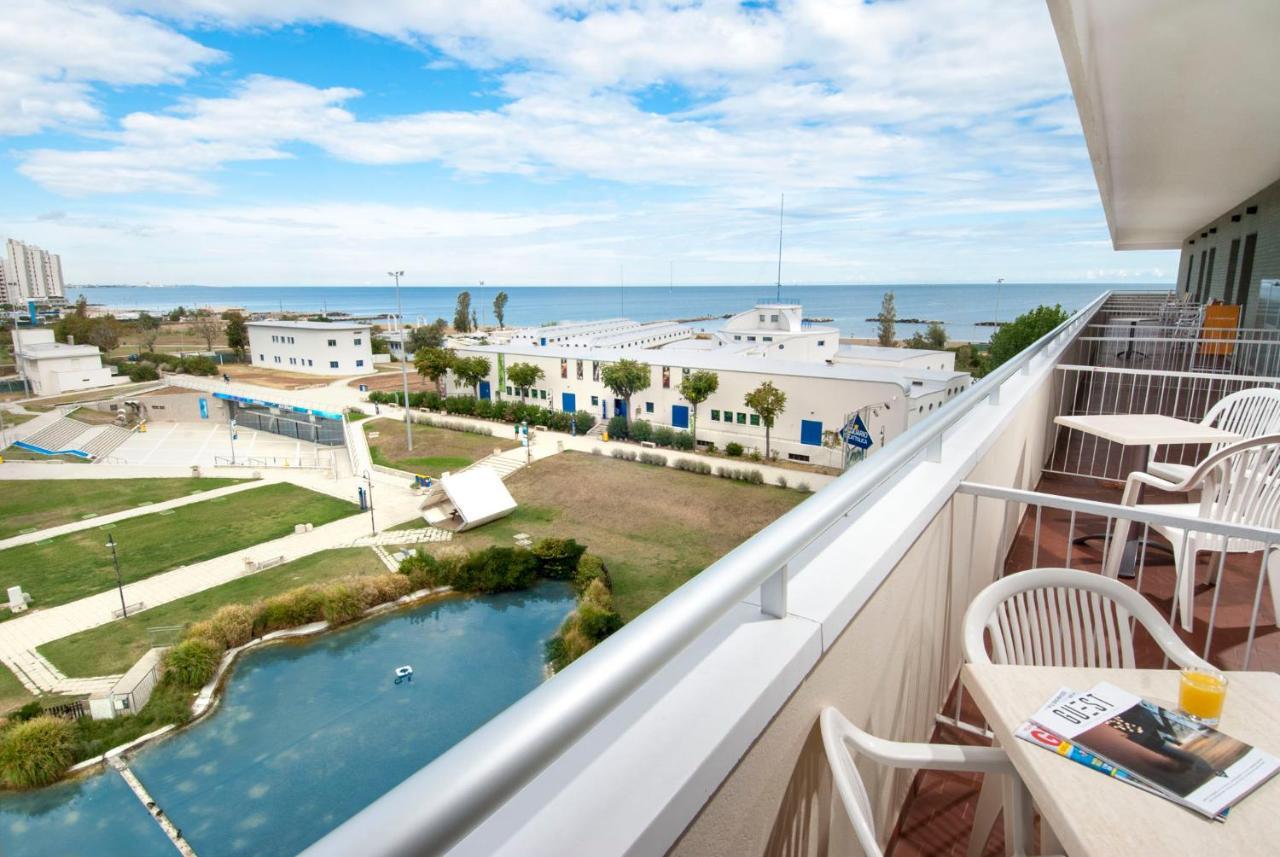 Hotel Cormoran Каттолика Экстерьер фото
